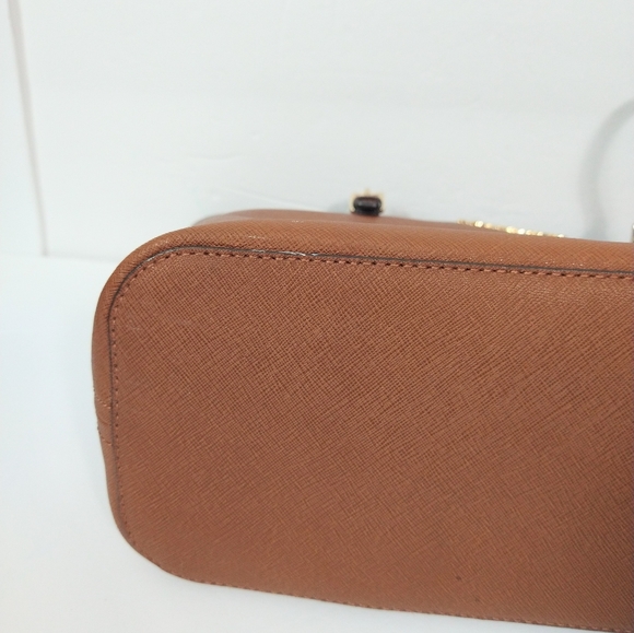 Michael Kors tan ,camel safiano leather tote bag - Picture 9 of 12